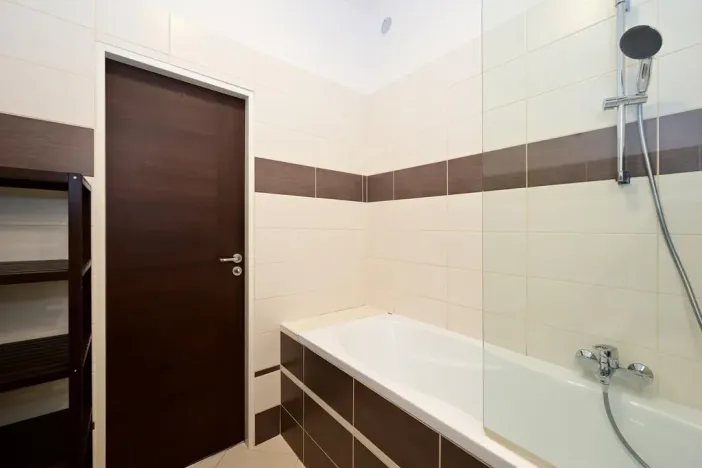 Pronájem bytu 3+1, Praha - Smíchov, Kroftova, 84 m2