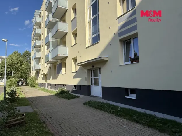Prodej bytu 1+1, Praha - Letňany, Rýmařovská, 41 m2