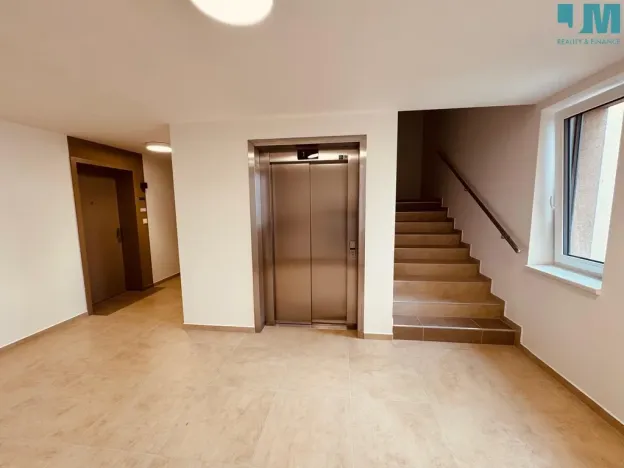 Pronájem bytu 2+kk, Třebíč, Družstevní, 59 m2