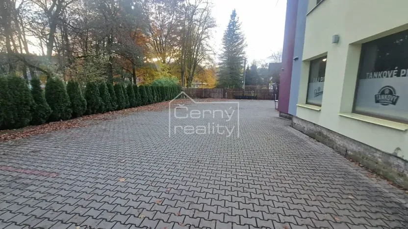 Pronájem obchodního prostoru, Hronov, Hostovského, 120 m2