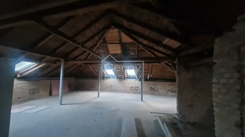 Pronájem obchodního prostoru, Hronov, Hostovského, 120 m2