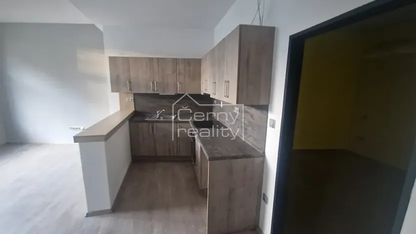 Pronájem obchodního prostoru, Hronov, Hostovského, 120 m2