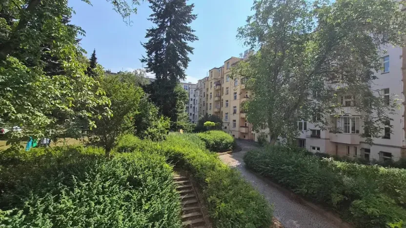 Prodej bytu 3+kk, Praha - Bubeneč, Rooseveltova, 94 m2
