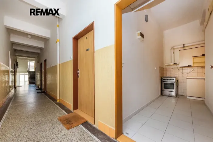 Prodej bytu 2+kk, Praha - Strašnice, Černokostelecká, 52 m2