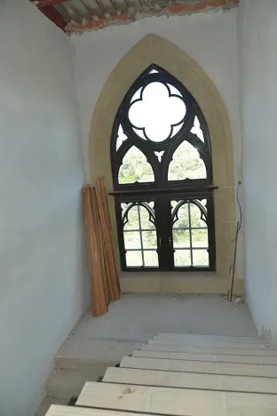 Dražba pozemku, Znojmo, Suchohrdelská, 1616 m2