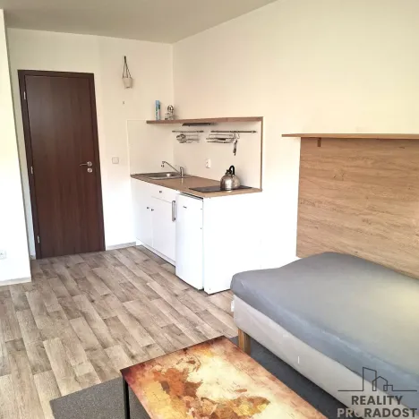 Pronájem bytu 1+kk, Znojmo, U Branky, 28 m2
