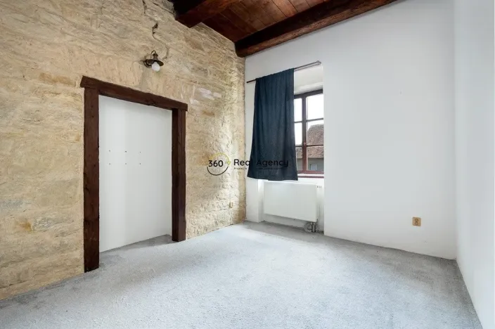 Prodej výrobních prostor, Hrušová, 1100 m2