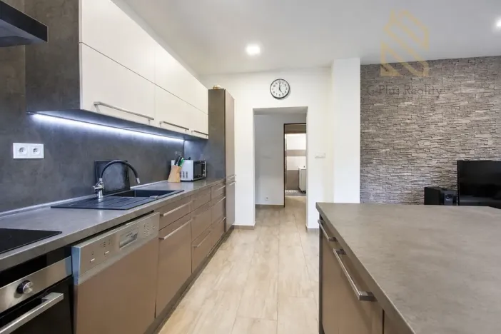 Prodej rodinného domu, Ohníč - Křemýž, 200 m2