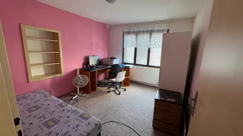 Prodej bytu 4+1, Opava, Přerovecká, 130 m2