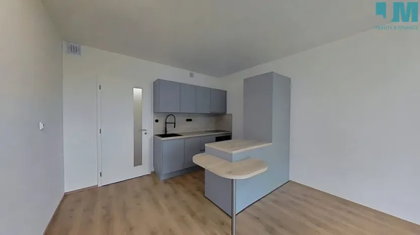 Pronájem bytu 1+kk, Třebíč, Družstevní, 28 m2