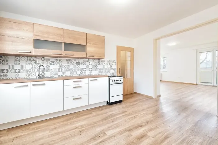 Pronájem bytu 1+1, Brno, Hradecká, 45 m2