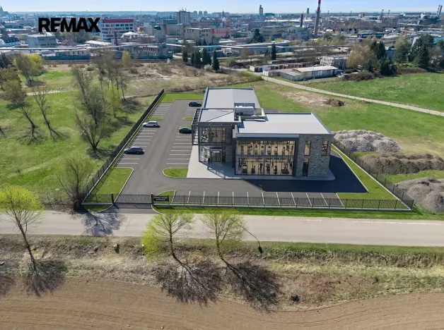 Prodej komerčního pozemku, Hradec Králové, 7896 m2