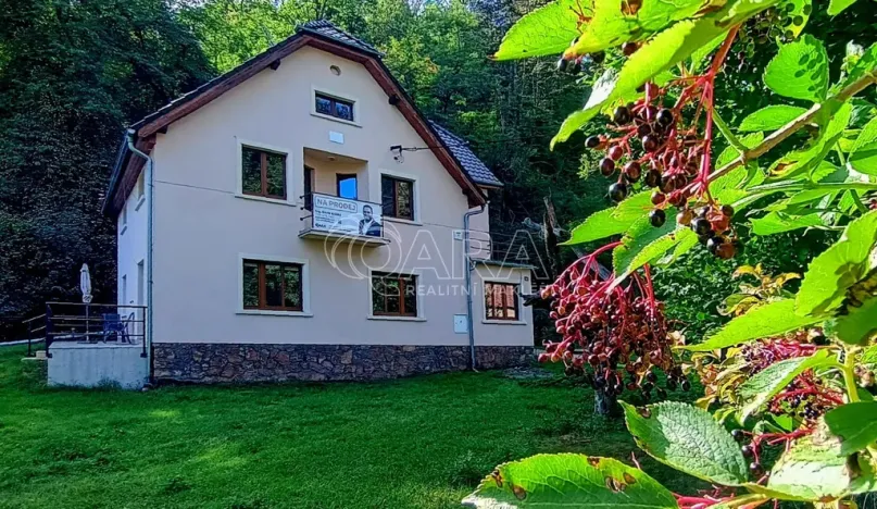 Prodej bytu 3+1, Beroun - Beroun-Hostim, Ke Svatému Jánu, 91 m2