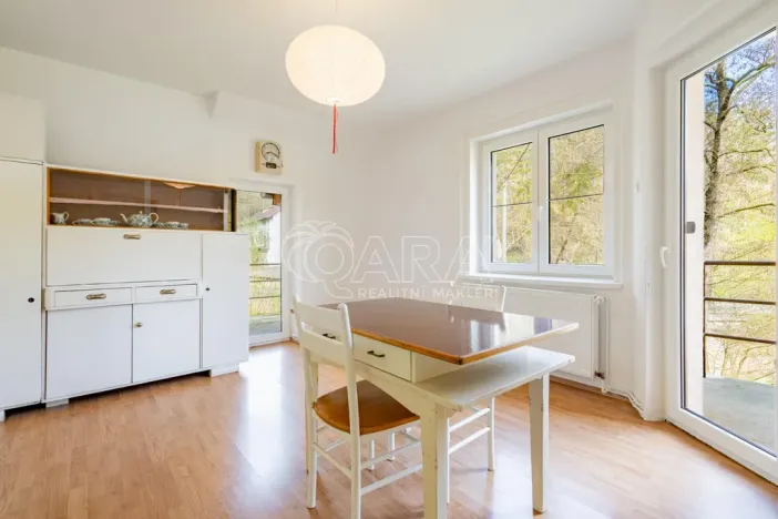 Prodej bytu 4+1, Beroun - Beroun-Hostim, Ke Svatému Jánu, 182 m2