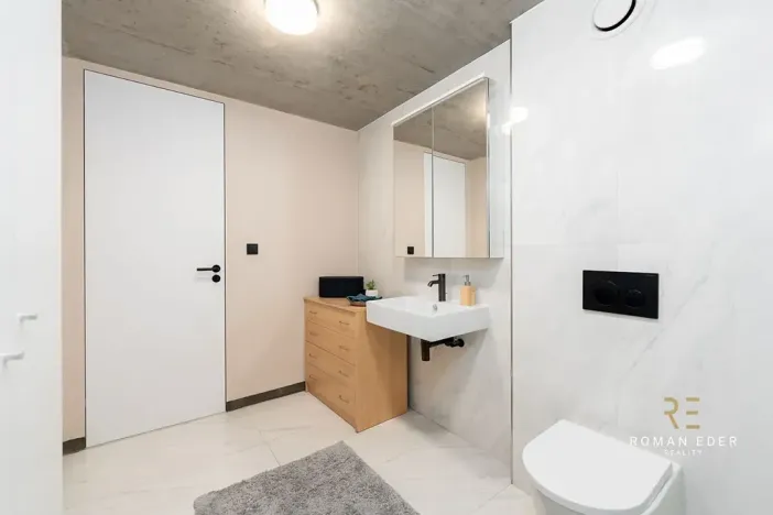Prodej bytu 1+kk, Praha - Modřany, Československého exilu, 59 m2