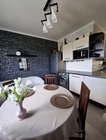 Prodej bytu 2+1, Karlovy Vary, Západní, 59 m2