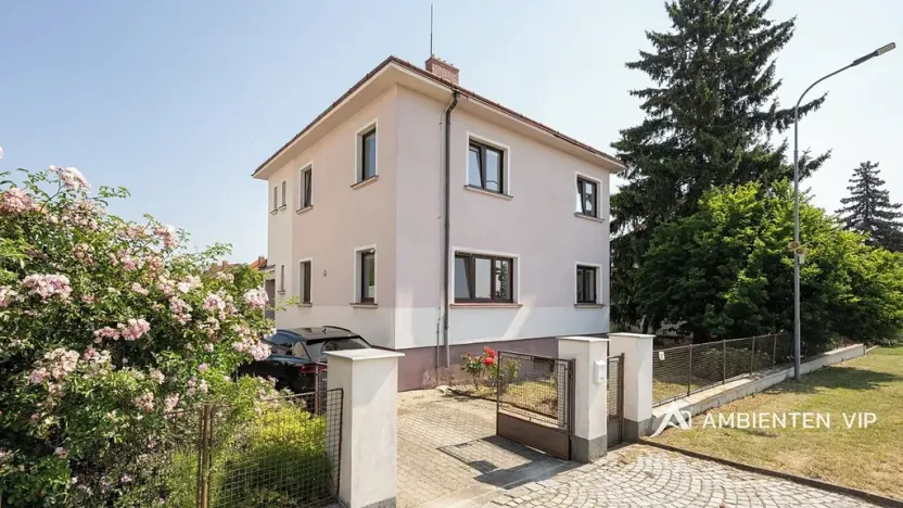 Prodej rodinného domu, Říčany, Brněnská, 476 m2