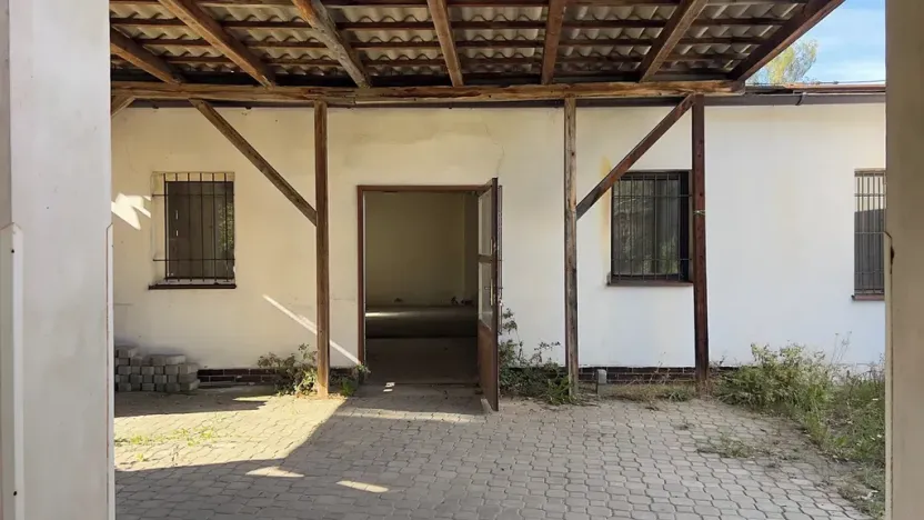 Prodej výrobních prostor, Roztoky, 240 m2