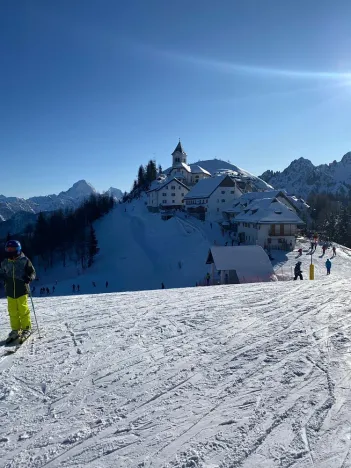 Prodej bytu 2+kk, Camporosso, Tarvisio, Friuli-venezia-giulia, Itálie, 69 m2