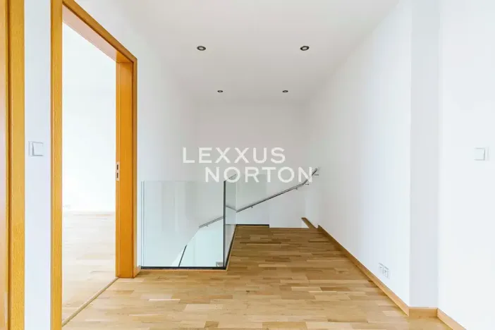 Pronájem bytu 4+kk, Praha - Vinohrady, Italská, 115 m2