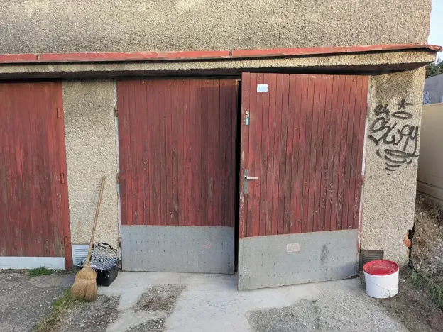Pronájem garáže, Opava, Otická, 20 m2