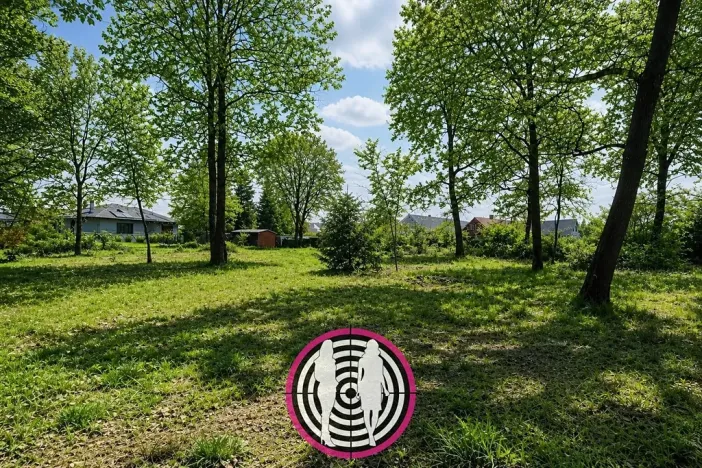 Prodej pozemku pro bydlení, Loučeň, Sportovní, 1693 m2