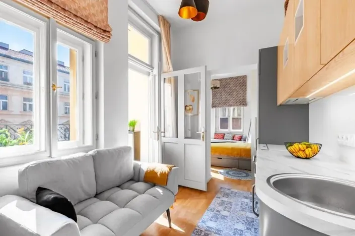 Pronájem bytu 2+kk, Praha - Nové Město, Štěpánská, 35 m2