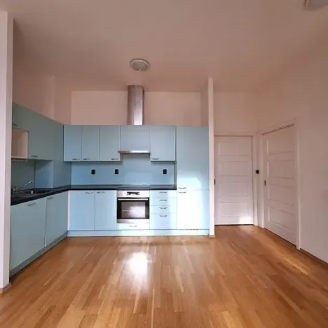Pronájem bytu 2+kk, Praha - Žižkov, Roháčova, 60 m2