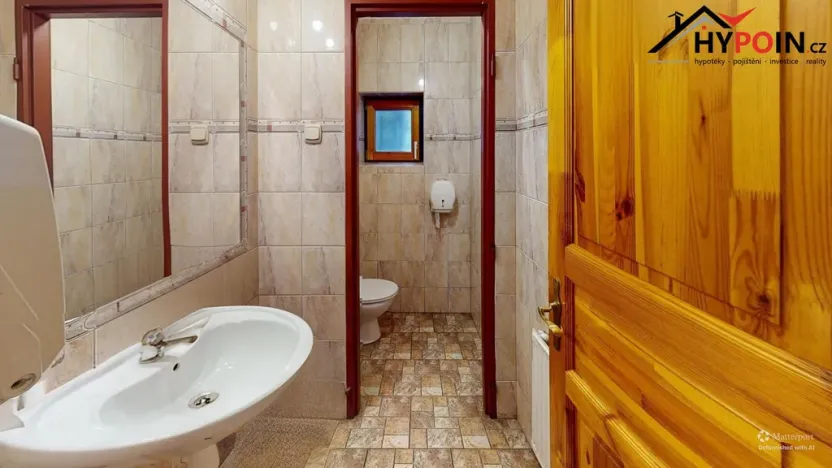 Prodej restaurace, Kvasiny, 550 m2