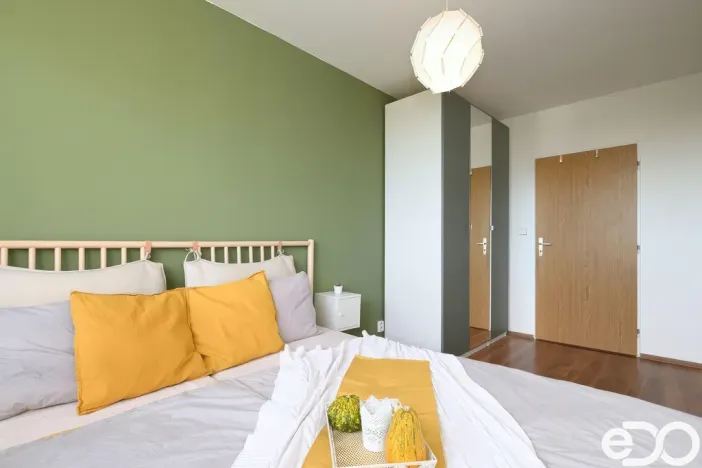 Prodej bytu 2+kk, Měšice, 5. května, 47 m2