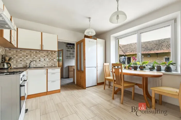 Prodej rodinného domu, Počedělice - Volenice, 180 m2
