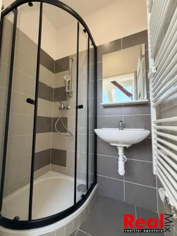 Pronájem bytu 1+kk, Brno - Zábrdovice, Francouzská, 31 m2