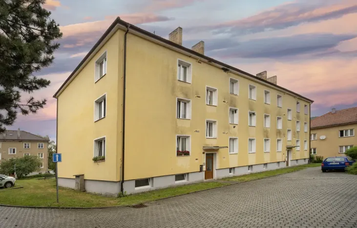 Prodej bytu 2+1, Sázava, Sídliště 9. května, 57 m2