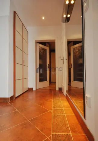 Pronájem bytu 1+1, Praha, Nad alejí, 56 m2