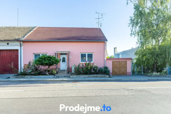 Prodej rodinného domu, Hrušovany nad Jevišovkou, Znojemská, 104 m2
