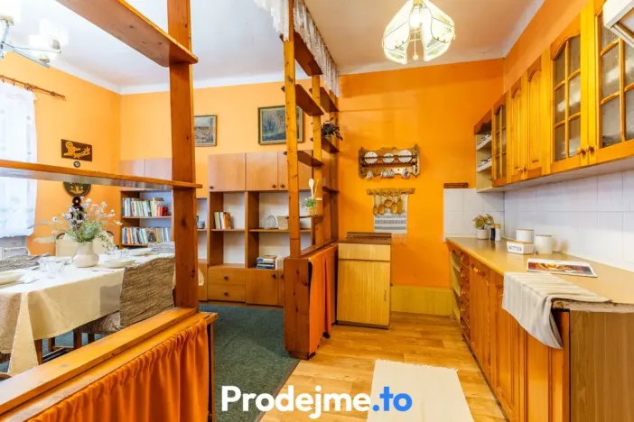 Prodej rodinného domu, Hrušovany nad Jevišovkou, Znojemská, 104 m2