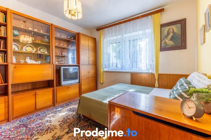 Prodej rodinného domu, Hrušovany nad Jevišovkou, Znojemská, 104 m2