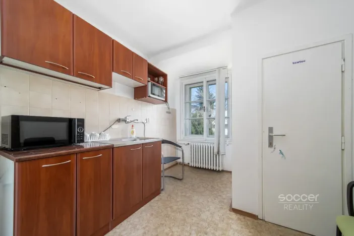 Pronájem kanceláře, Praha - Bubeneč, Na Zátorce, 15 m2