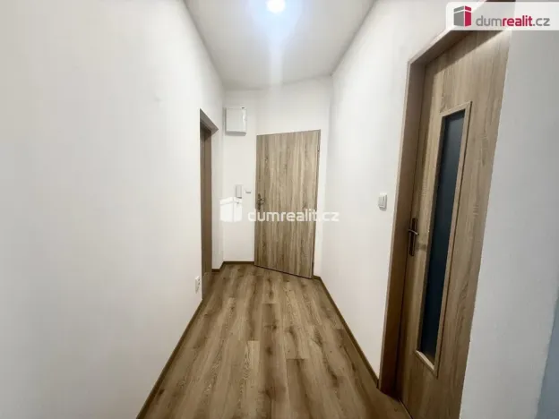 Pronájem bytu 1+1, Ústí nad Labem - Všebořice, Zahradní, 37 m2