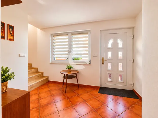 Prodej rodinného domu, Kostelec u Holešova, 180 m2