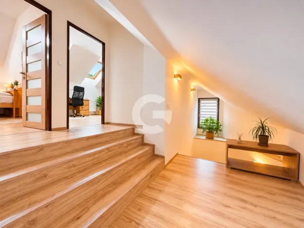 Prodej rodinného domu, Kostelec u Holešova, 180 m2