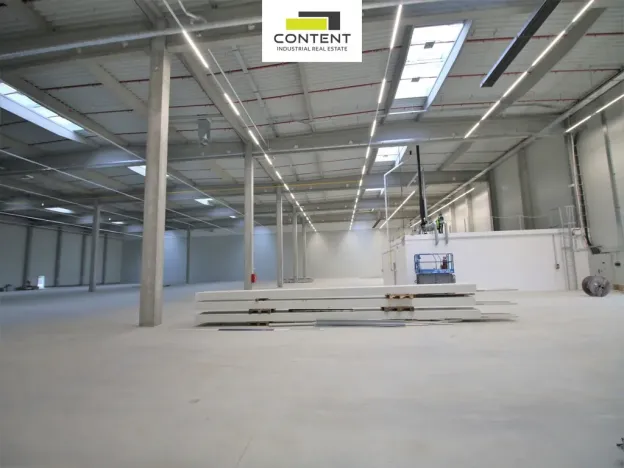 Pronájem skladu, Brno - Tuřany, Letiště Brno-Tuřany, 5000 m2