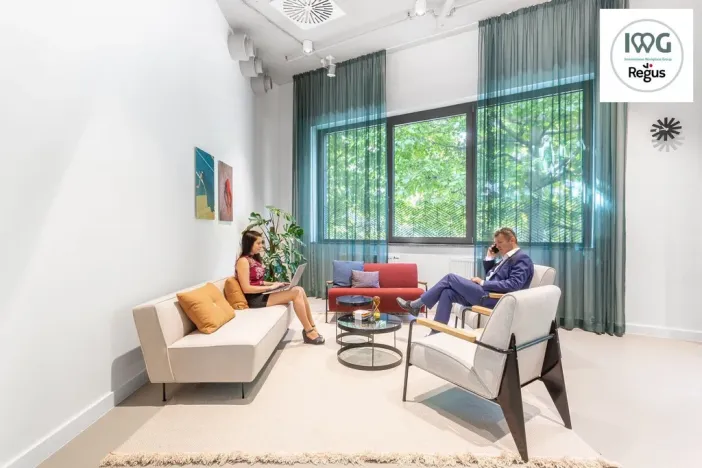 Pronájem kanceláře, Praha - Karlín, Rohanské nábřeží, 50 m2