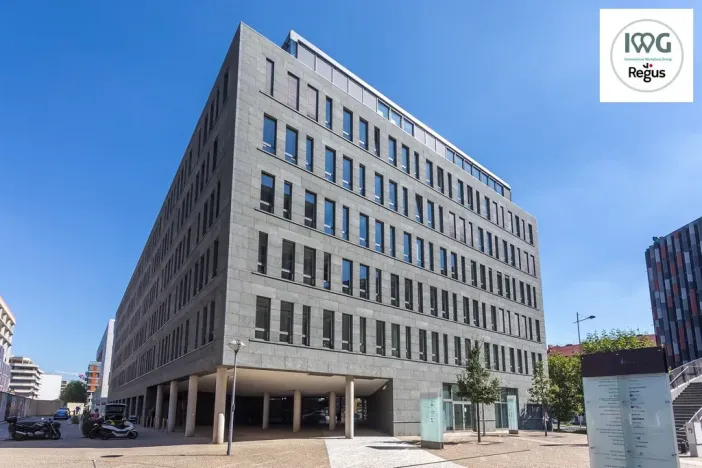 Pronájem kanceláře, Praha - Karlín, Rohanské nábřeží, 120 m2