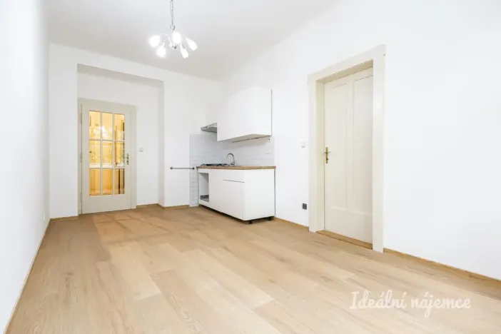 Pronájem bytu 2+kk, Praha - Vysočany, Prouzova, 52 m2