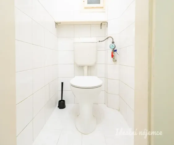 Pronájem bytu 2+kk, Praha - Vysočany, Prouzova, 52 m2