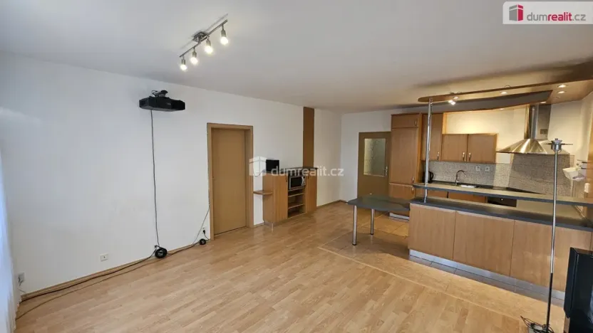 Pronájem bytu 2+kk, Praha - Hlubočepy, Štěpařská, 70 m2