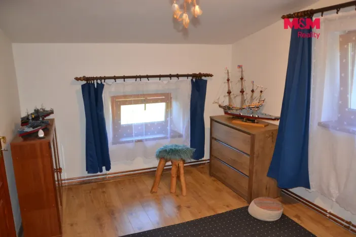Prodej rodinného domu, Heřmánkovice, 240 m2