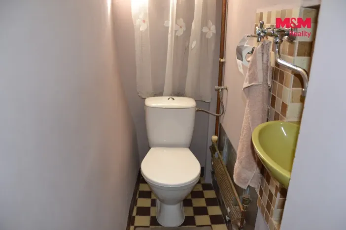 Prodej rodinného domu, Heřmánkovice, 240 m2