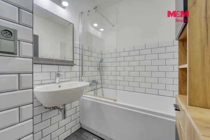 Pronájem bytu 1+1, Přeštice, Rybova, 35 m2